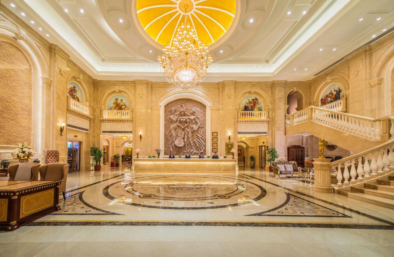 Vienna Hotel Sanya Sanya Bay Bagian luar foto