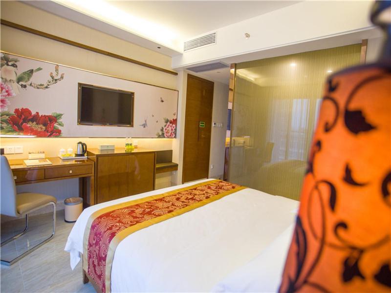 Vienna Hotel Sanya Sanya Bay Bagian luar foto